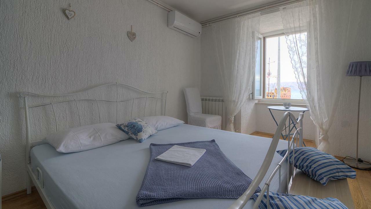 Apartments & Rooms Josephine Senj  Exterior photo
